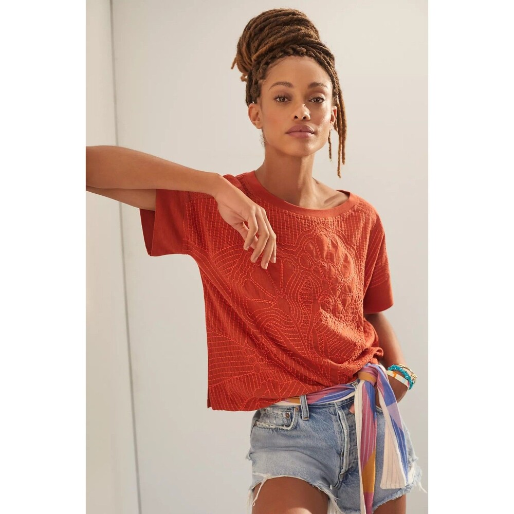By Anthropologie Contrast Floral Embroidered Tee Blouse Top Cotton Red XS 287531